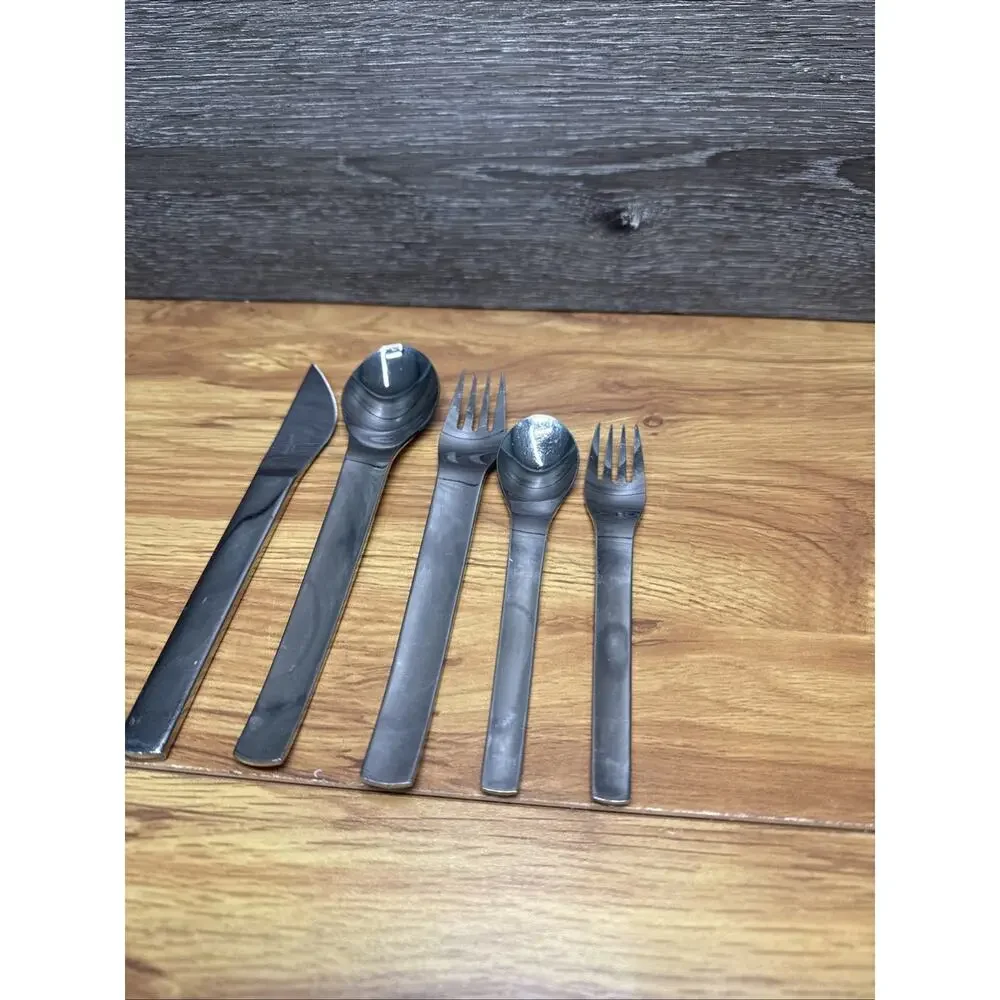 Mikasa Profile Stainless Japan Flatware 5 Pc Place Setting~ Serve 1